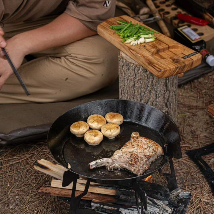 BUSHLAB IRON LIFTING PAN 鉄 皿 フライパン キャンプ アウトドア 焚き火フライパン